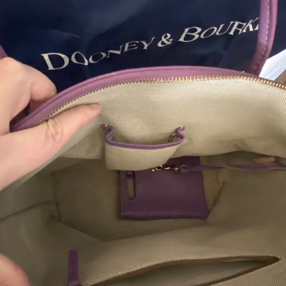 Dooney Bourke Lilac Bag - Picture 5 of 7